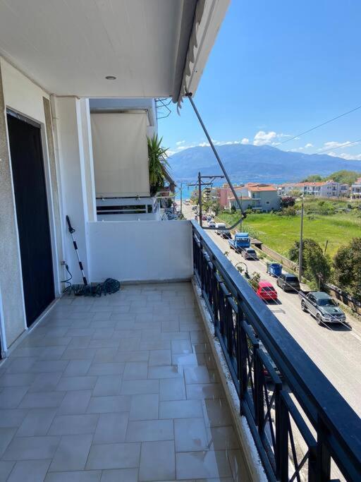 Luxury Apartment In Nafpaktos Bagian luar foto